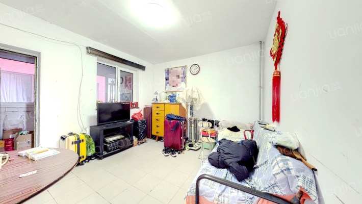 青年湖东里二手房实景图