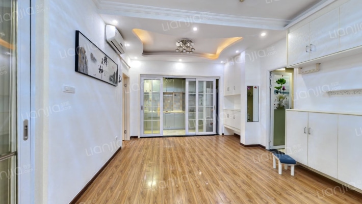 福星惠誉国际城3期二手房实景图