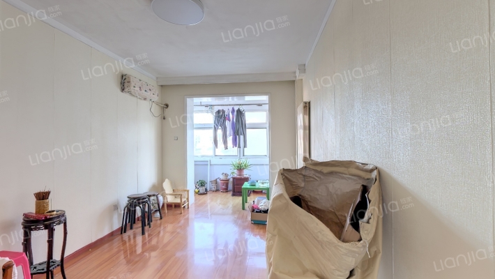 鑫泰家园二手房实景图