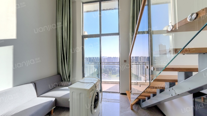 保利珑远国际广场二手房实景图