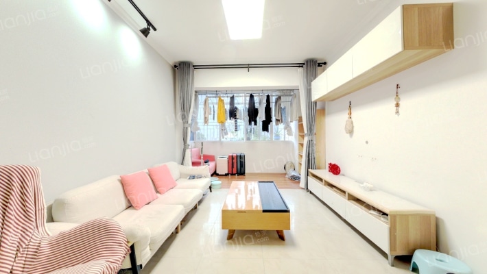 弘诚阁二手房实景图