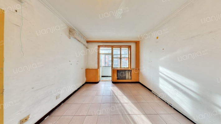 东关南里小区二手房实景图