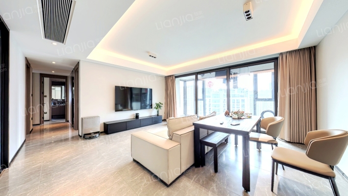 万科锦上和风华苑北区二手房实景图