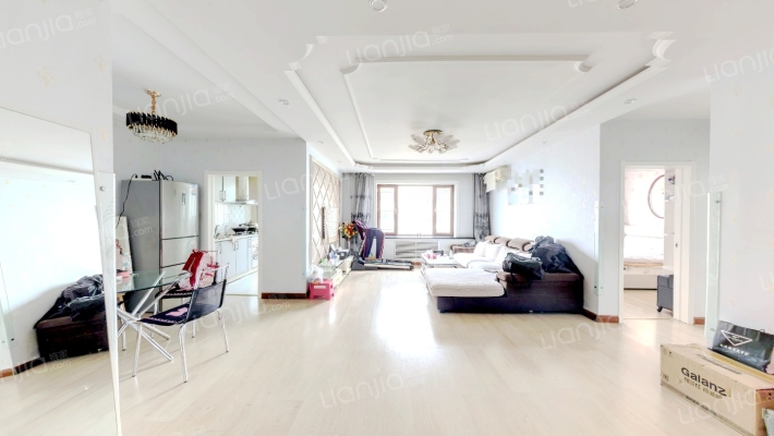 时代广场二手房实景图