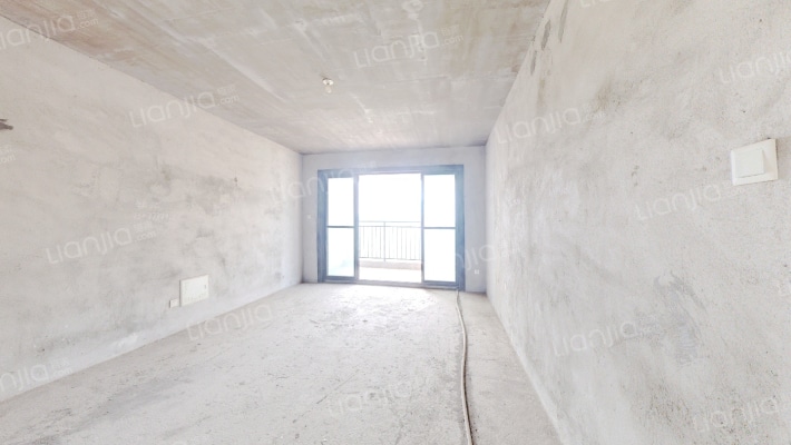 湘诚德峰小区C区二手房实景图