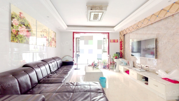 塞纳阳光二手房实景图