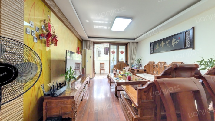 新乐雅苑二手房实景图