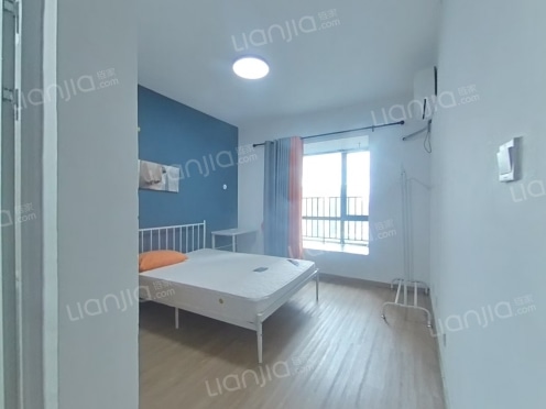 合租·上品拾陆 5居室 东卧