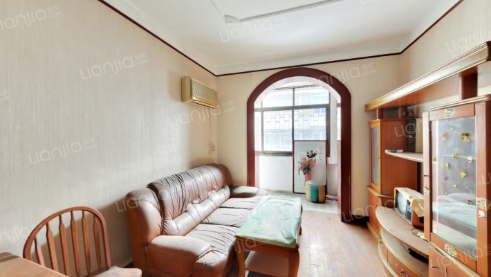 后九万方一村18号二手房实景图