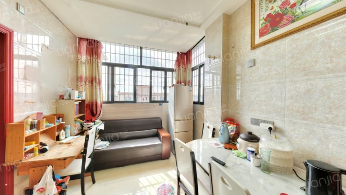 禹洲阳光花城二手房实景图