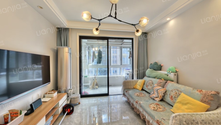 绿地悦峰公馆二手房实景图