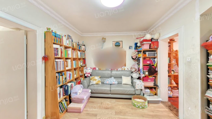 西门村光荣小区二手房实景图