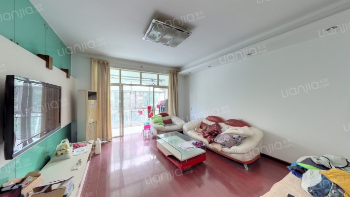 东方塞纳二手房实景图