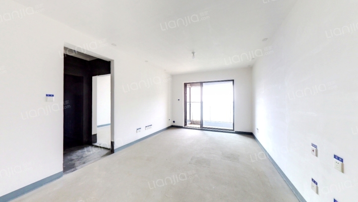 融创海逸长洲一期二手房实景图