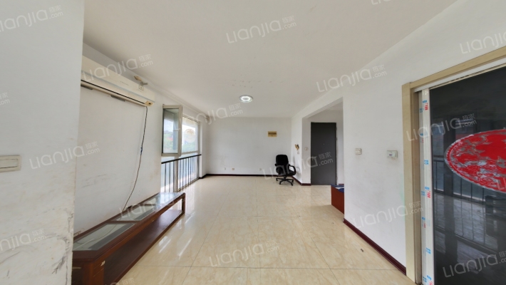 万科城邻水苑二手房实景图