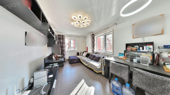 知春东里二手房实景图