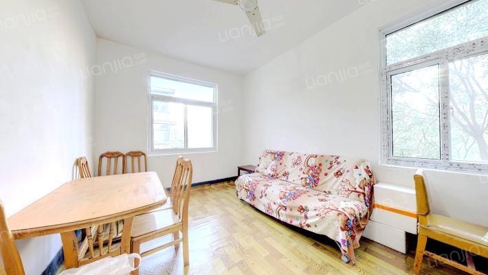 黄河路88号院二手房实景图