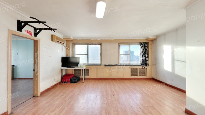 龙翔路小区二手房实景图