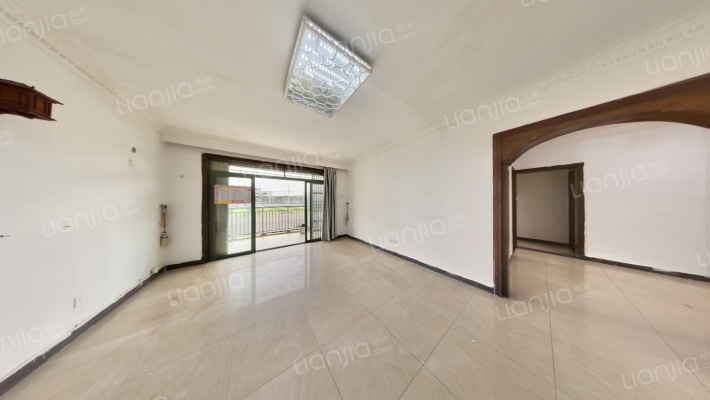 满庭芳二手房实景图