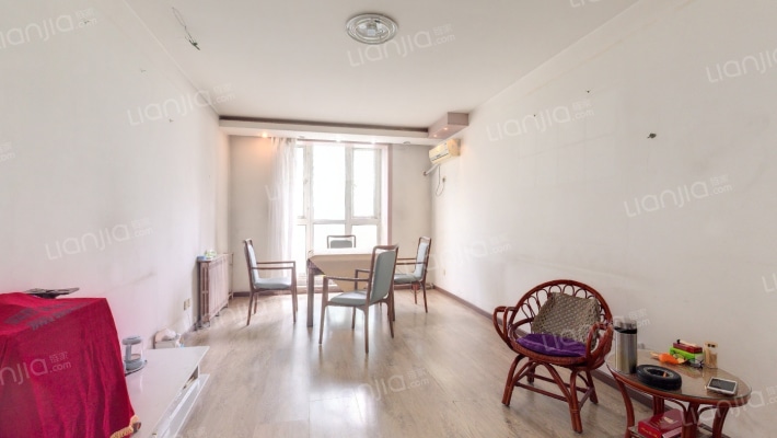 瑞海家园二区二手房实景图