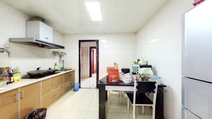 佳丰南苑二手房实景图