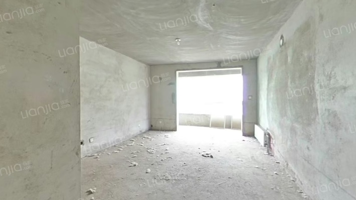建委住宅小区二手房实景图