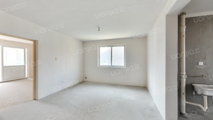 公园南苑二手房实景图