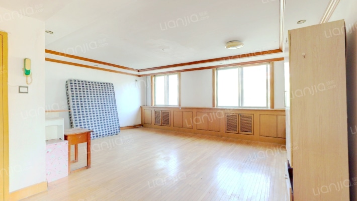 建兴花园小区二手房实景图