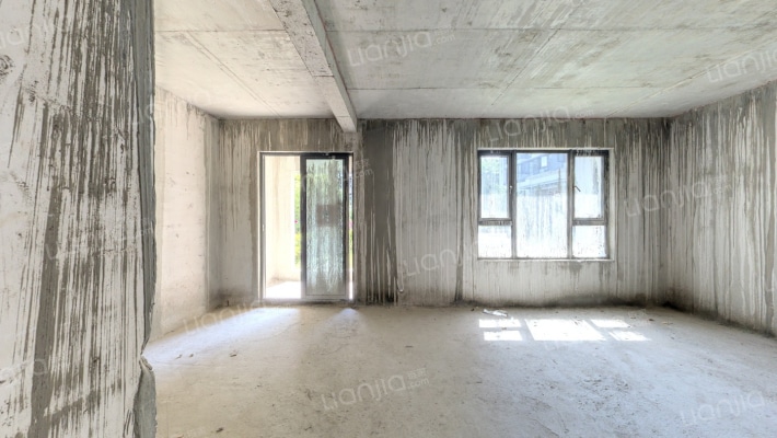 中梁壹号院二手房实景图