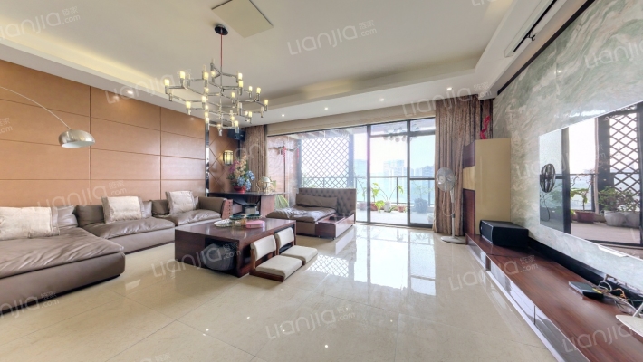 华侨城天鹅堡二手房实景图