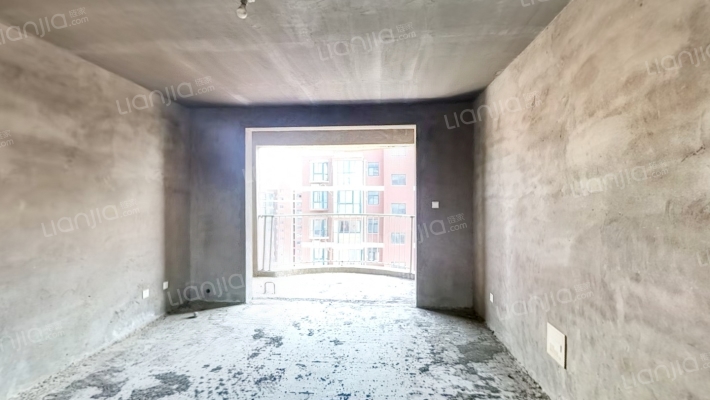 龙湖春天小区二手房实景图