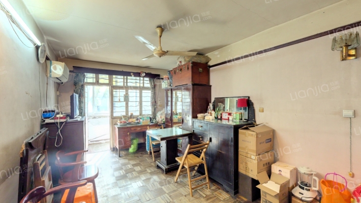 水塘小区二手房实景图