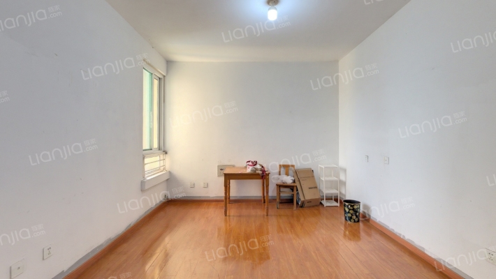 源水家园二手房实景图