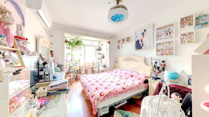 镇宁路405弄二手房实景图