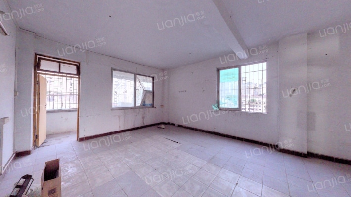 花怡苑二手房实景图