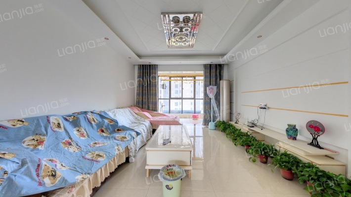 腾飞鹿鸣湖畔二手房实景图