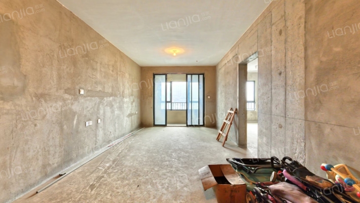 中梁博翠二手房实景图