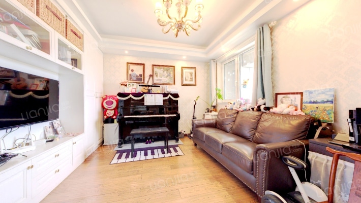 金色黎明一期二手房实景图