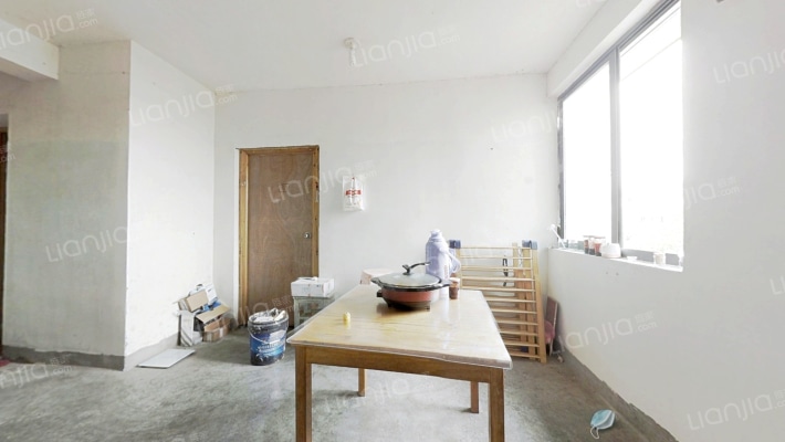 凤凰花苑二手房实景图