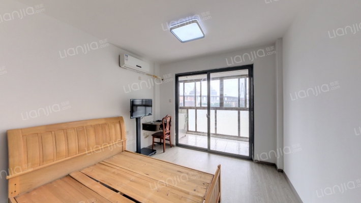 中佳蓝湾二手房实景图