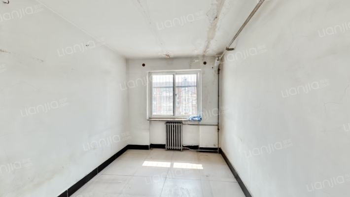 东园南区二手房实景图