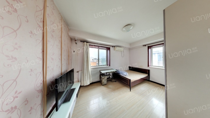 电传所路11号院二手房实景图