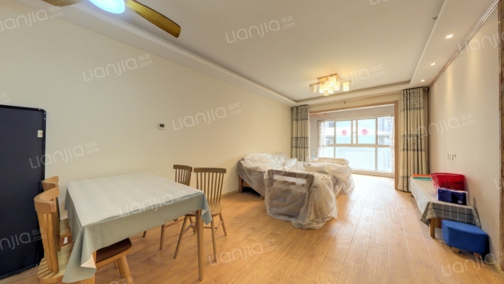 太奥广场住宅北区二手房实景图