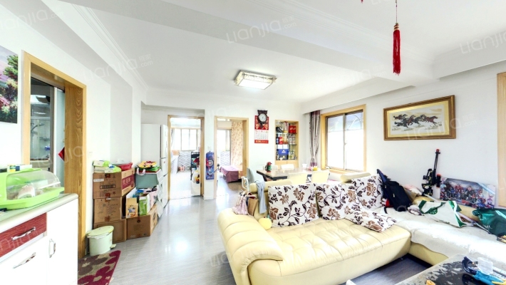 白玉兰公寓二手房实景图