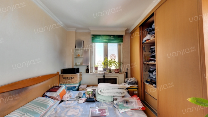 彩电小区二手房实景图