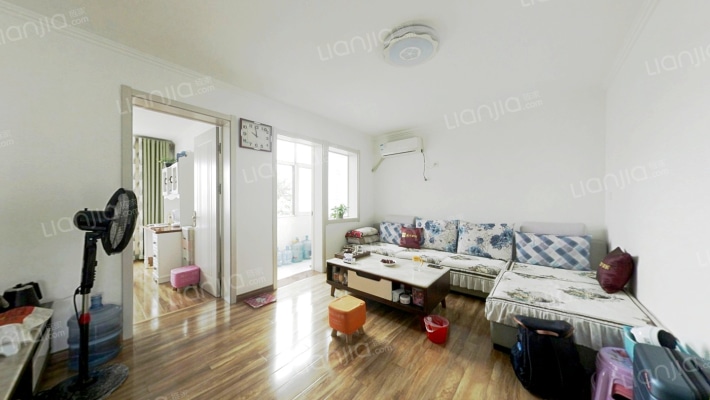 劳动技校宿舍二手房实景图