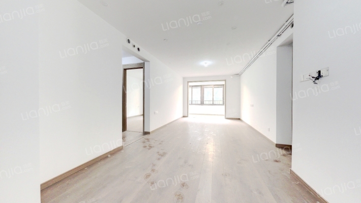 鼓楼映樾二手房实景图