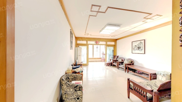 晚报宿舍二手房实景图