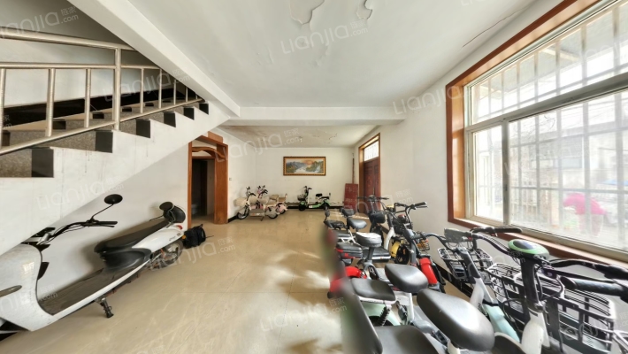 汇龙苑小区二手房实景图