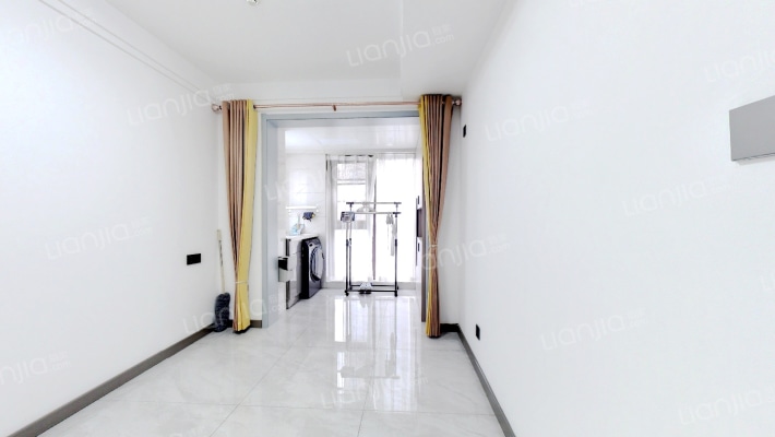 郑地新港华苑二手房实景图